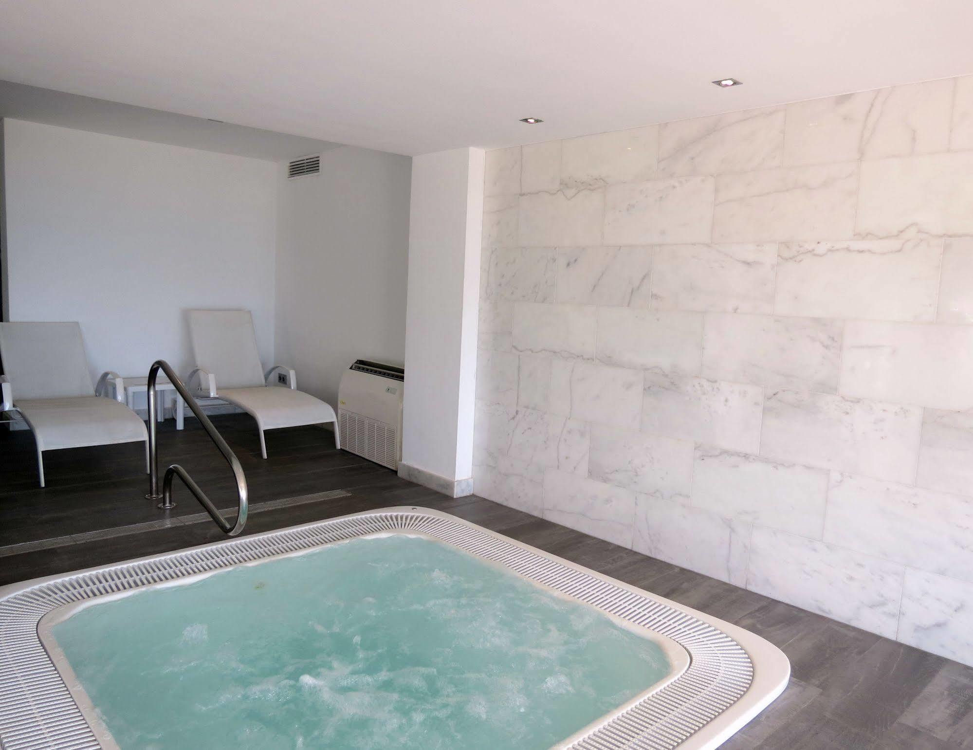 Bg Nautico Ebeso Otel İbiza Kenti Dış mekan fotoğraf